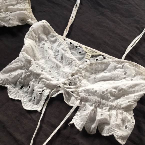 Miss Selfridge broiderie bardot beach top - Picture 4 of 5